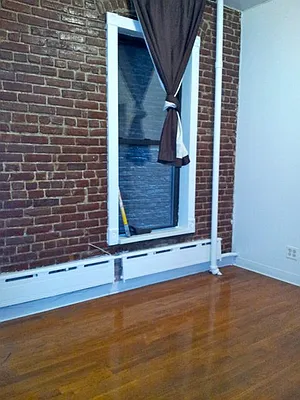 Rented by Authentic Realty | media 7