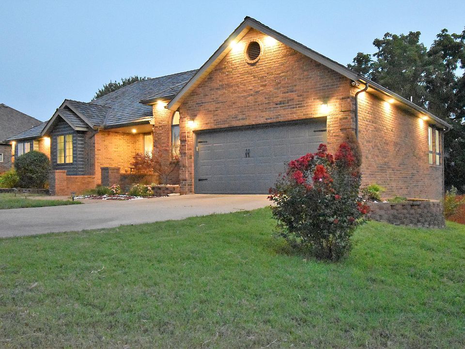 930 W Sherwood Dr, Springfield, MO 65810 MLS 60232157 Zillow