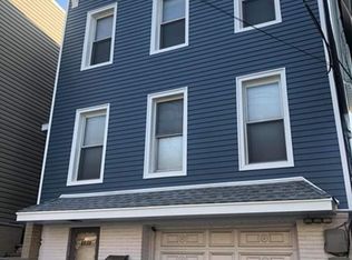 5660 Remsen Pl #2, Maspeth, NY 11378