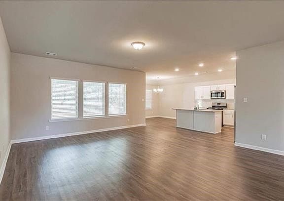 2nd image of 75736 Rickelin Dr