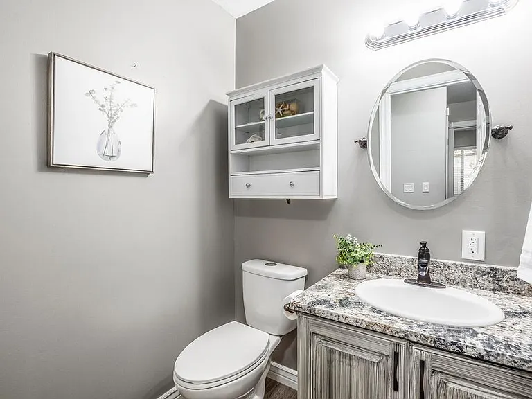 1003 E Fairway Dr — Photo 22