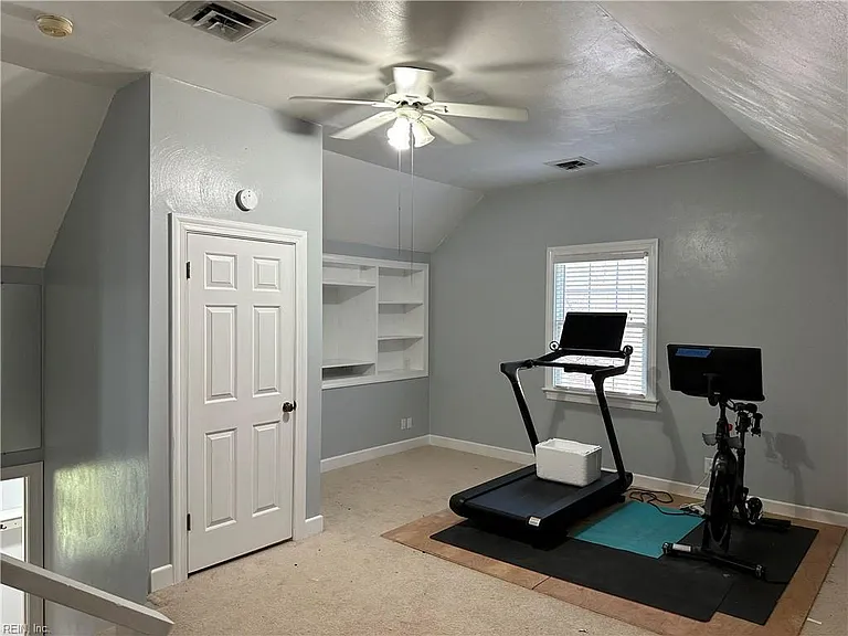 1704 Eagle Hill Dr — Photo 37