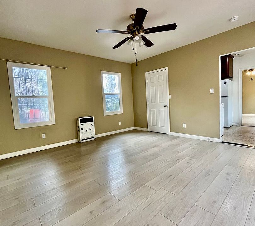 1st image of 5217 5221 1/2 Denker Ave #5219