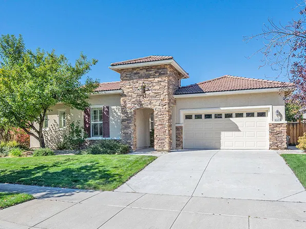 6533 Black Hills Ct, Sparks, NV 89436