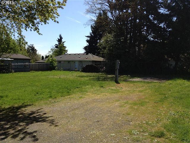 1st image of 6817 NE 107th Ave