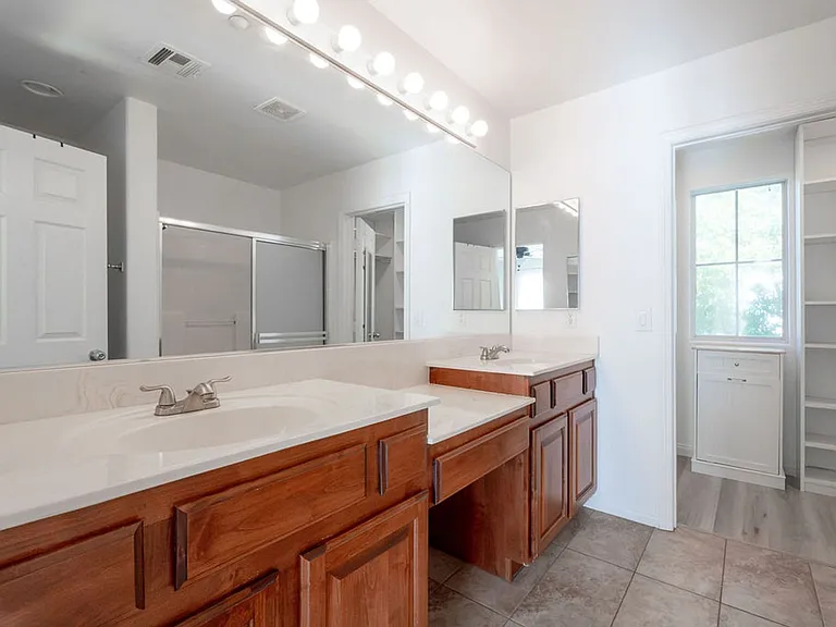 4793 Hampstead Heath Ct — Photo 19