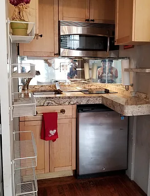 Sold by Level Group | media 2