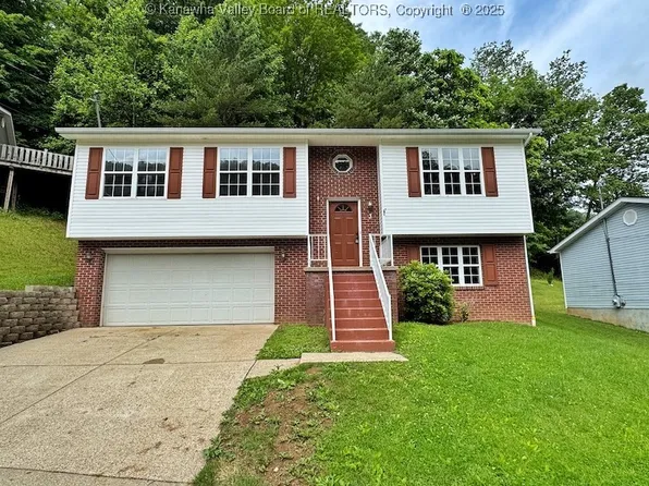 3 Samuel Ln, Saint Albans, WV 25177