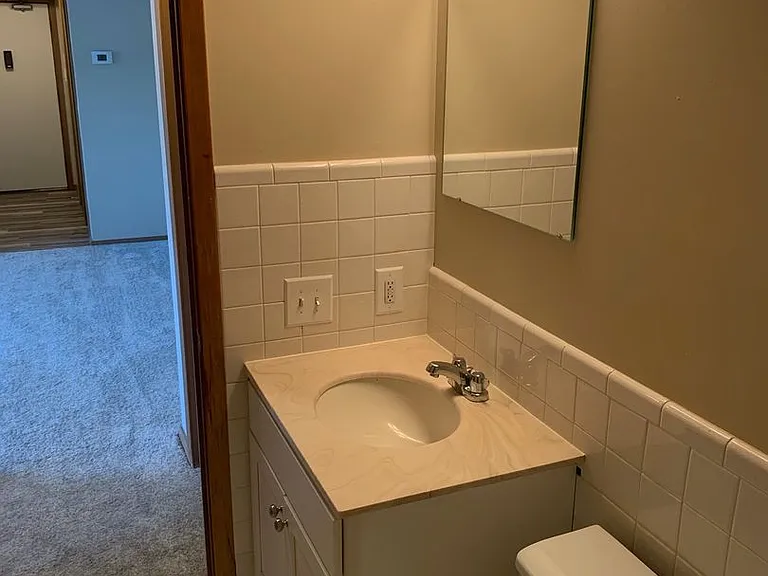 Indian Village Apartments — Photo 12