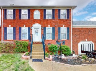1018 Don Blair Dr, Smyrna, TN 37167