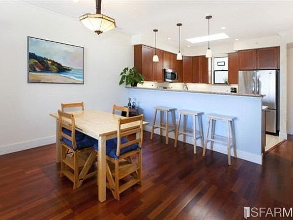 4th image of 2401 44th Ave Unit 6