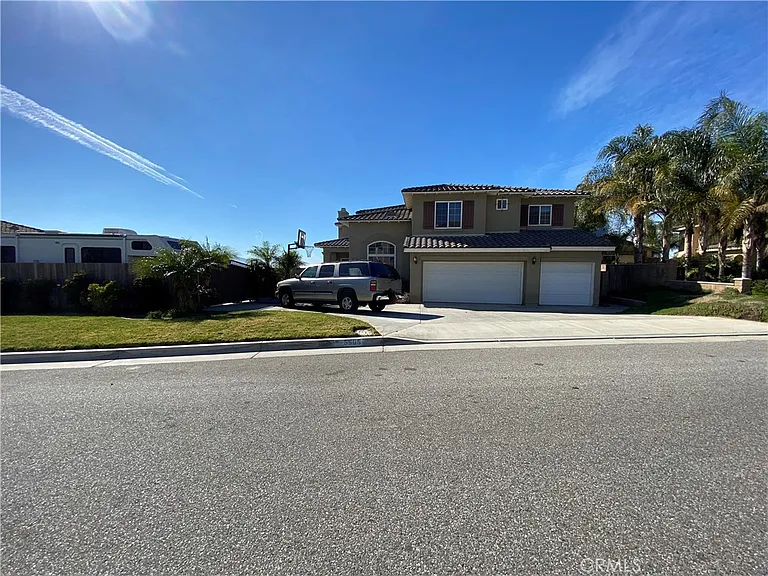 5505 Sunset Ridge Dr — Photo 3