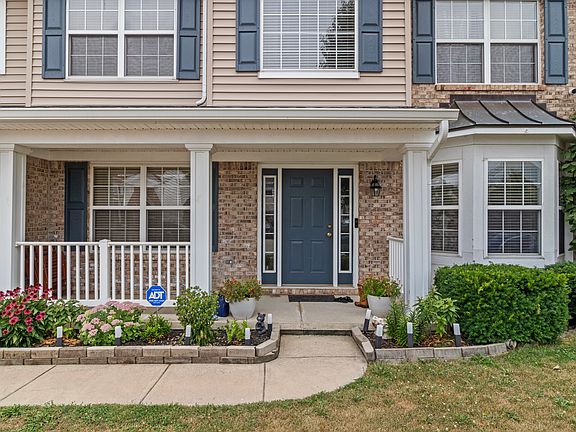 3rd image of 3650 Pickwick Cir