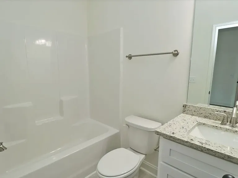 408 S Gregg St #A — Photo 11