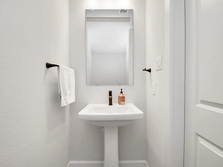 1538 Park Path Dr — Photo 20