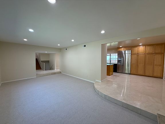 2nd image of 2716 Ridgepine Dr
