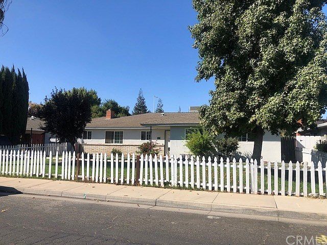 1st image of 2809 Hillcrest St