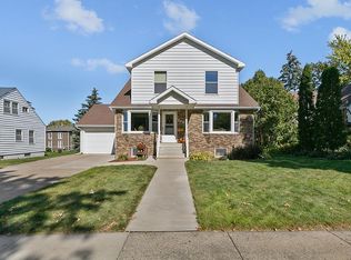 216 E School St, Owatonna, MN 55060