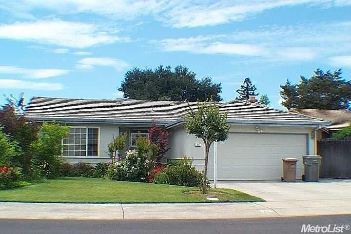 1st image of 211 Tioga Dr