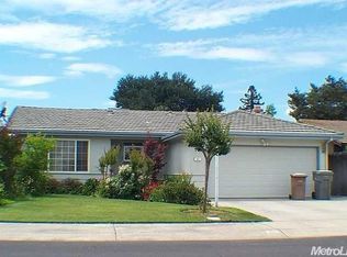 211 Tioga Dr, Lodi, CA 95242