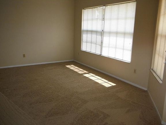 3rd image of 2654 Kendall Ave