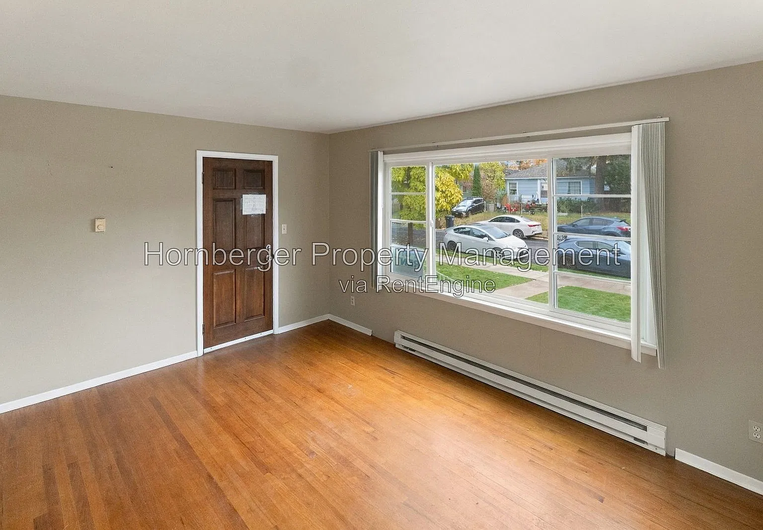 1 bed, 1.0 bath, 600 sqft, $1,095 — Photo 2