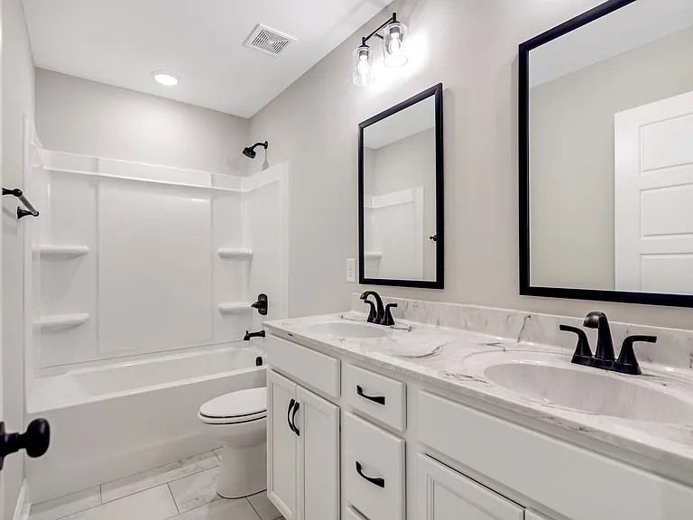 533 S Halifax Ct — Photo 19
