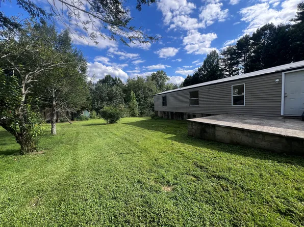 3981 Sequoia Dr, Granite Falls, NC 28630
