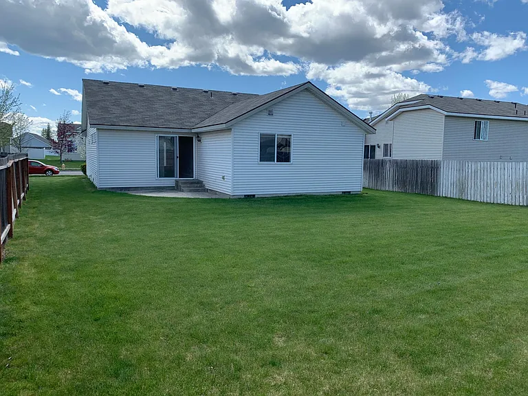 2893 W Elmwood Dr — Photo 17