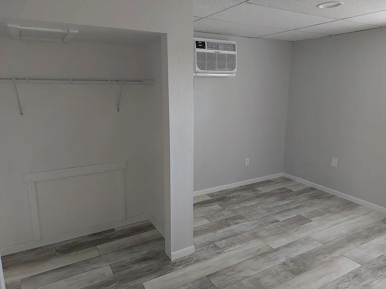 301 B Ave #2 — Photo 5