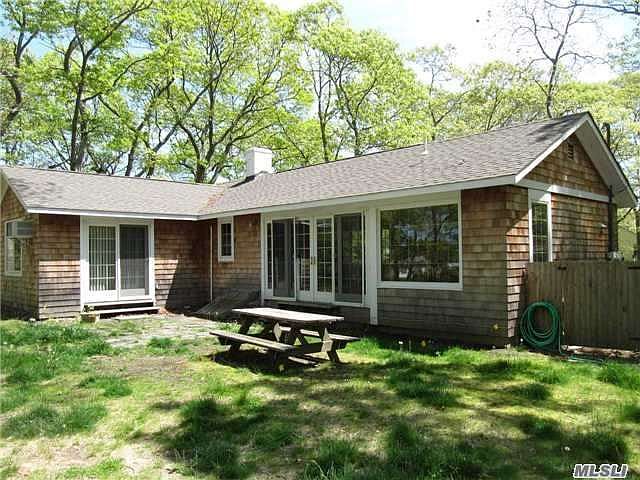 1st image of 745 Smith Dr N