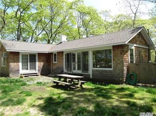 745 Smith Dr N, Southold, NY 11971