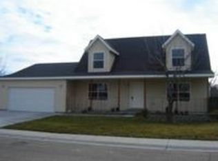 106 E Spruce St, Caldwell, ID 83605