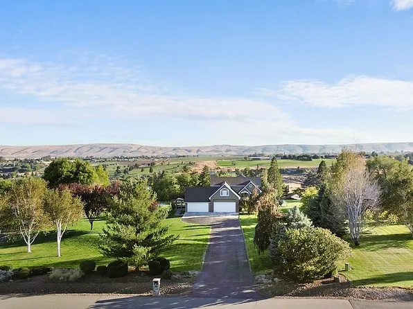 12340 Barrett Rd, Yakima, WA 98908