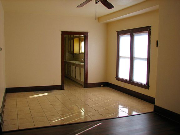 2nd image of 1606 6th Ave