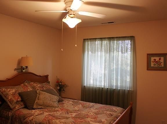 3rd image of 1723 Sagewood St