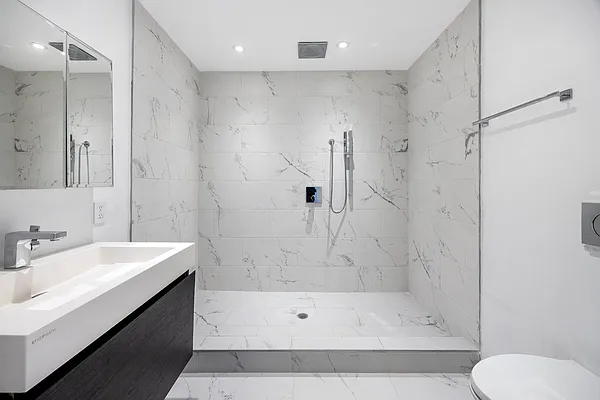 Rented by John W. Chang, LREB | media 5