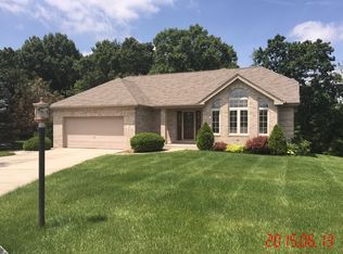 25 N Hampton Ct, Crete, IL 60417