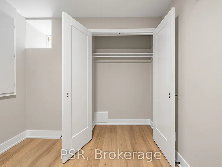 99 Geoffrey St #BASEMENT — Photo 20