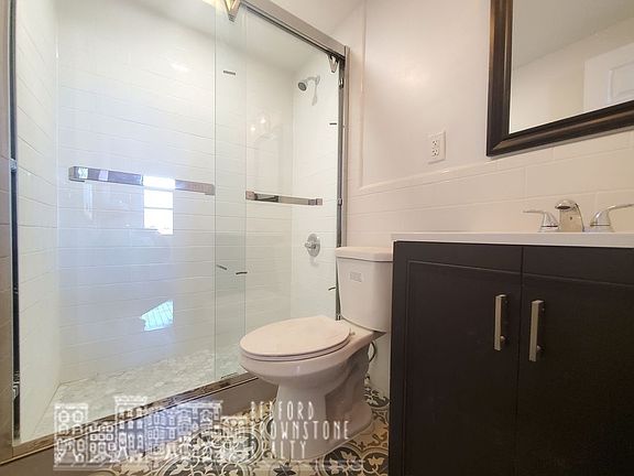 2nd image of 50 Herkimer St #3