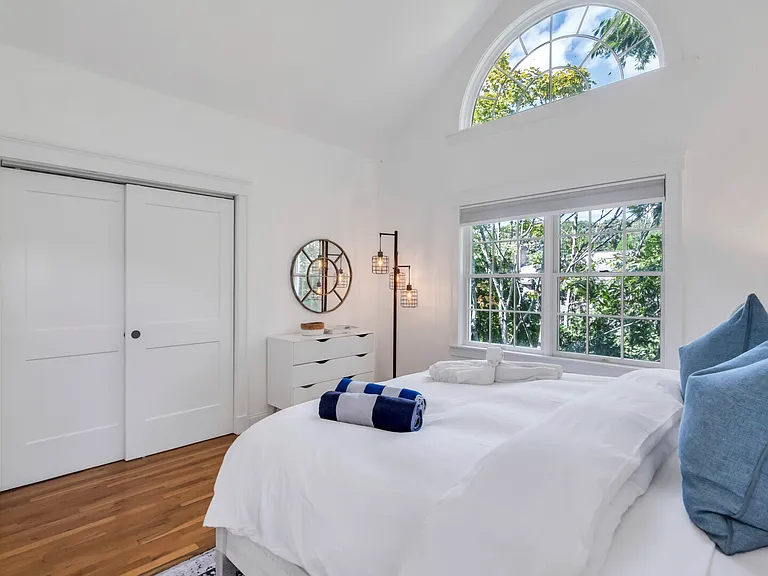 1110 N Sea Rd — Photo 45