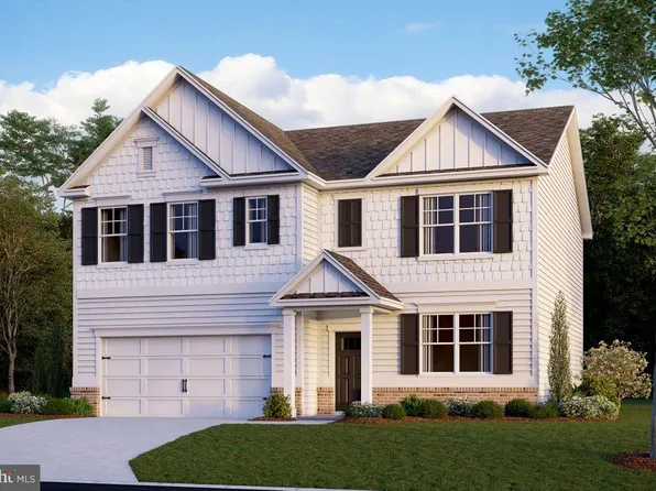 17503 Jackson Dr, Bowling Green, VA 22427