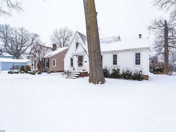 2nd image of 14604 Roxboro Ave