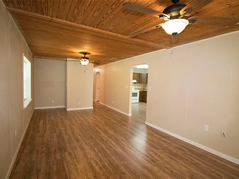 20 White Oak Dr #A — Photo 10