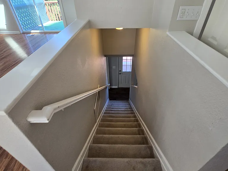 1160 Arlington Way — Photo 15