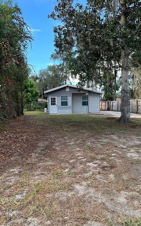 1134 County Road 464