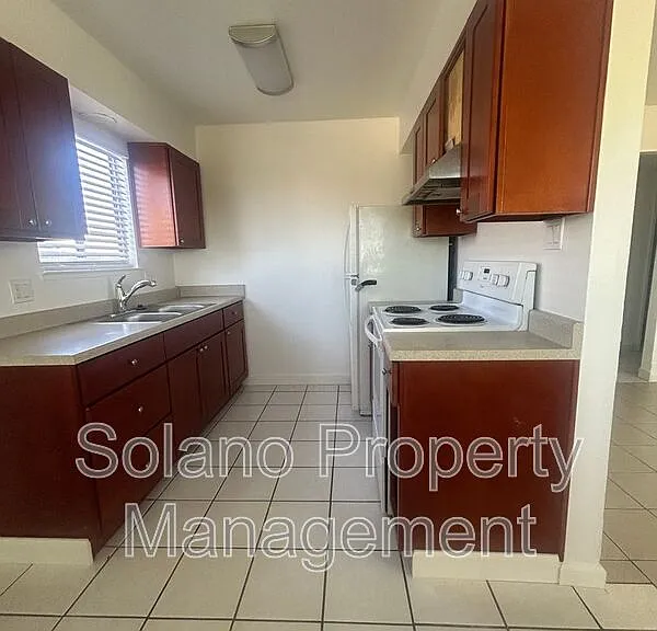 108 Grant Ave #1 — Photo 6