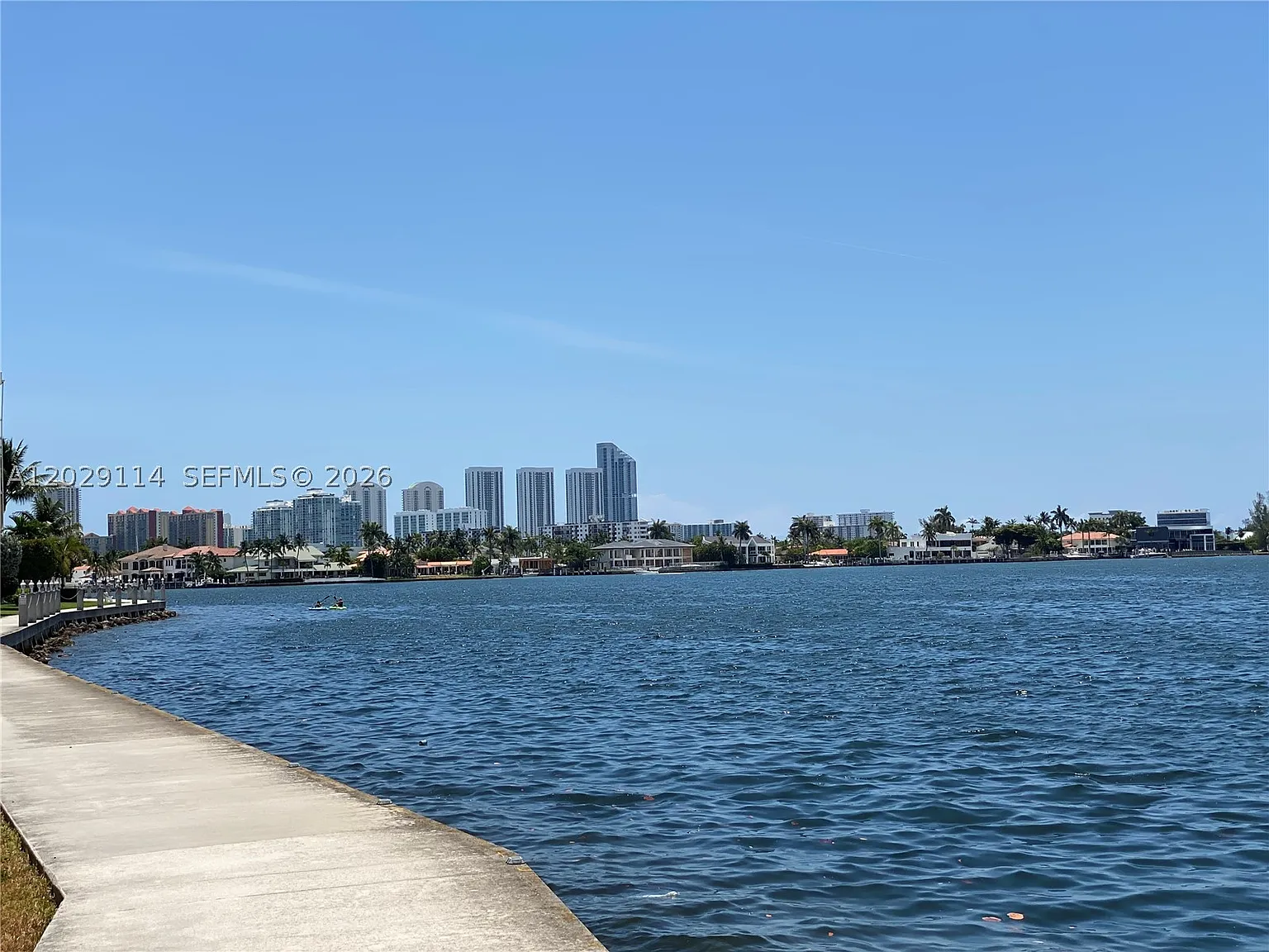 1 bed, 1.0 bath, 768 sqft, $1,750 — Photo 2