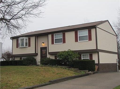 2nd image of 1025 Crestwood Dr