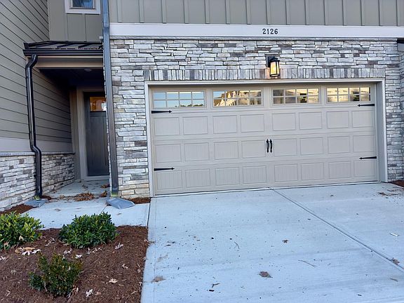 3rd image of 2126 Maggie Valley Dr